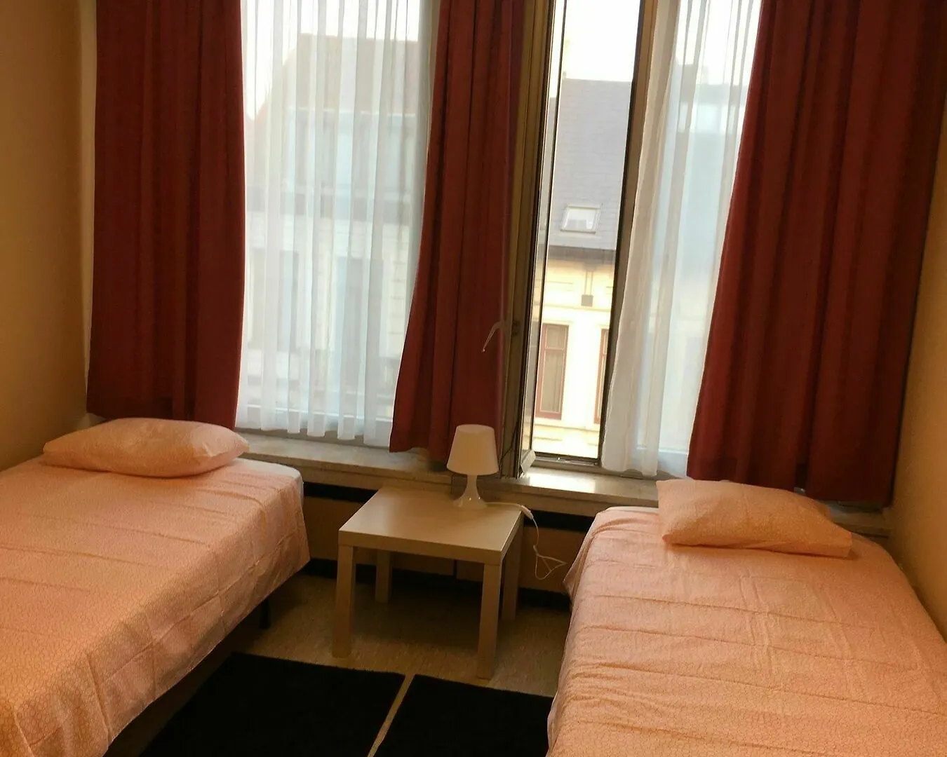 Privilege Guest House Антверпен 2*,